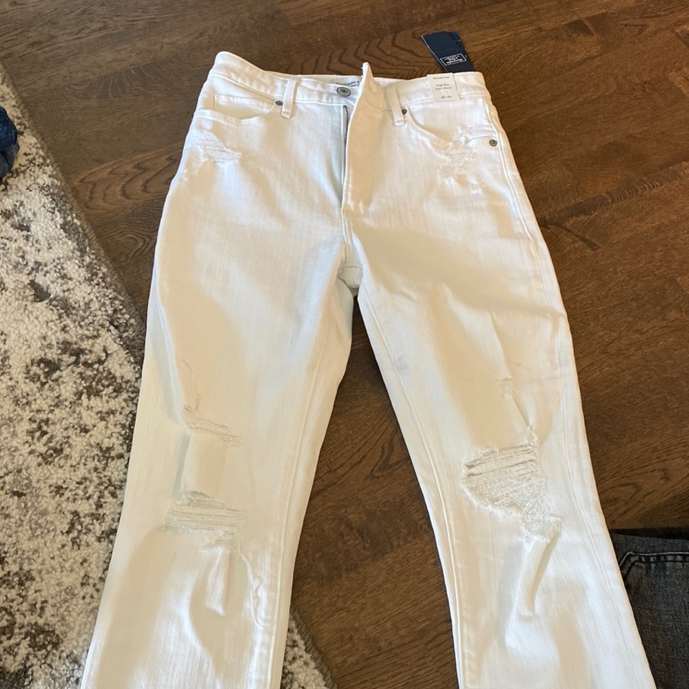 Abercrombie NWT high rise super skinny